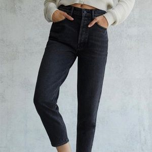 American eagle black mom jeans
